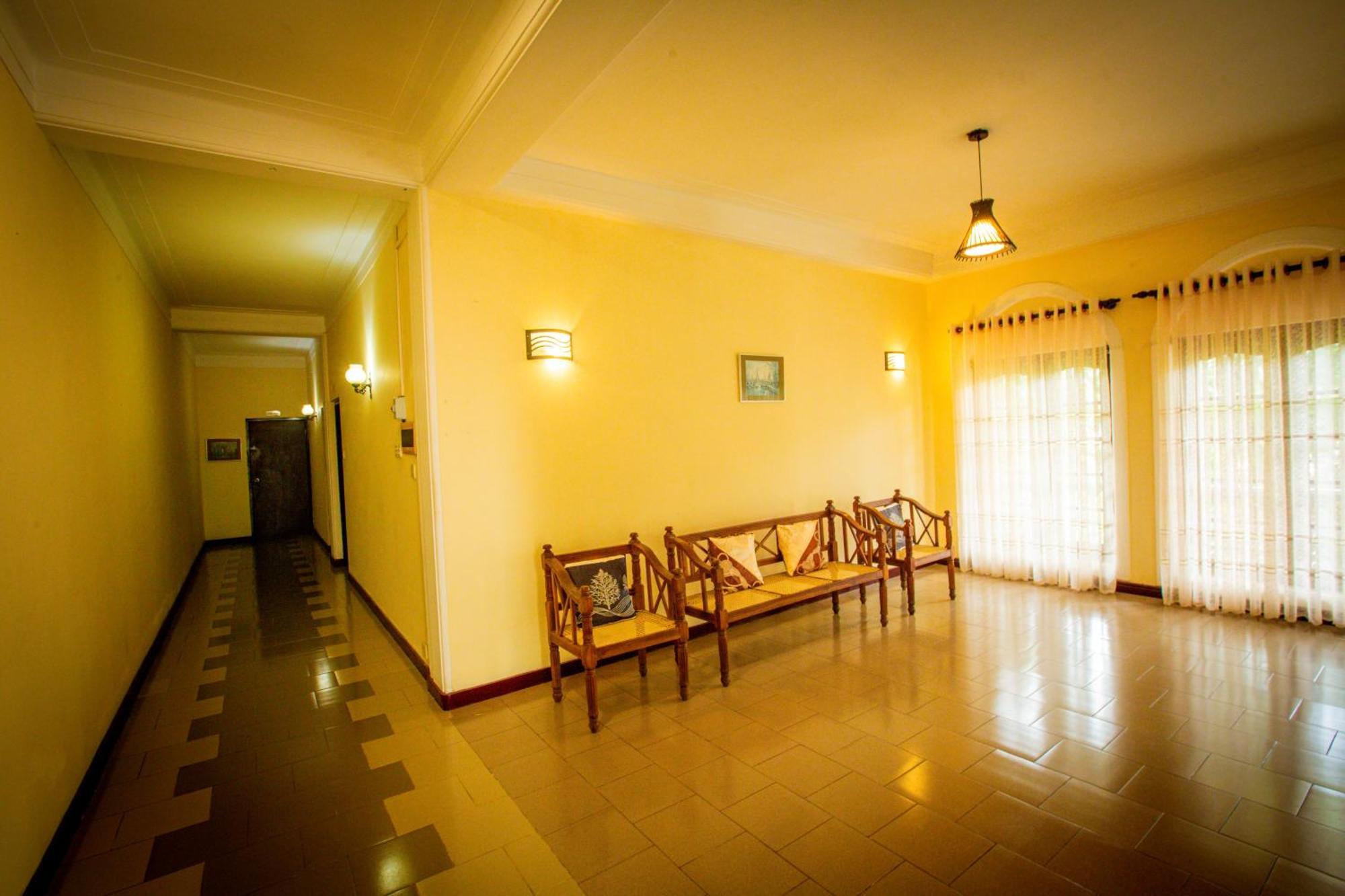 Sunbloom Inn Kandy Exterior photo